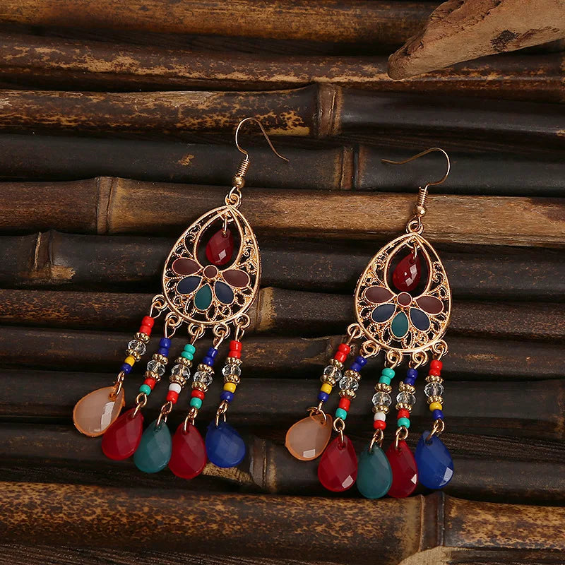 Ethnic style retro water droplet shaped long women's earrings, bohemian style with rice bead decoration fashionable women's earrings, daily wear jewelry accessories for her gift