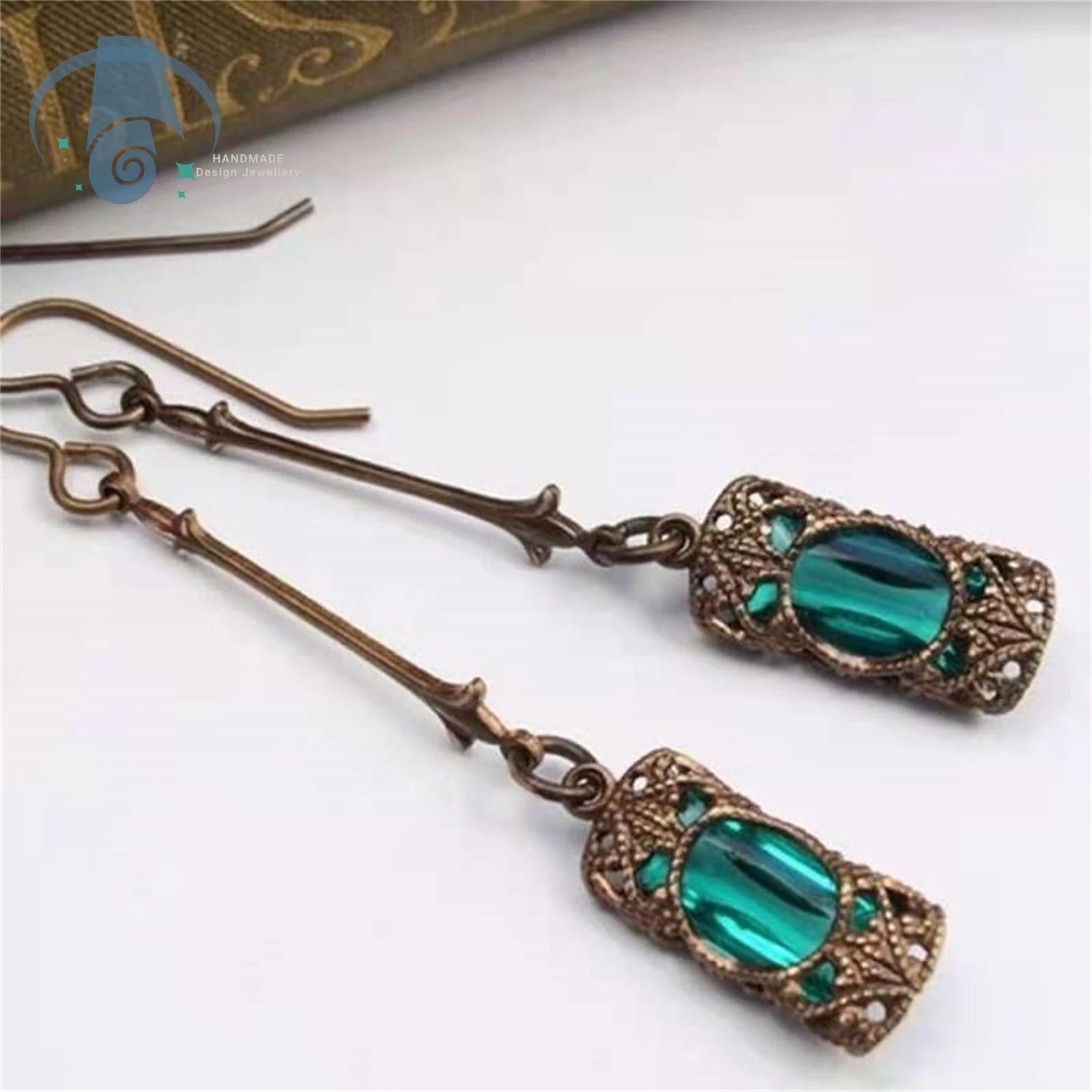 Long Tassel Dangle Earrings Vintage Copper Crystal Green Gemstone Drop Earrings for Women Elegant Bohemian Jewelry Wedding Party