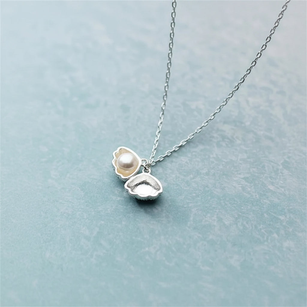 Sterling Silver Shell Pearl Crystal Clavicle Pendant Necklace