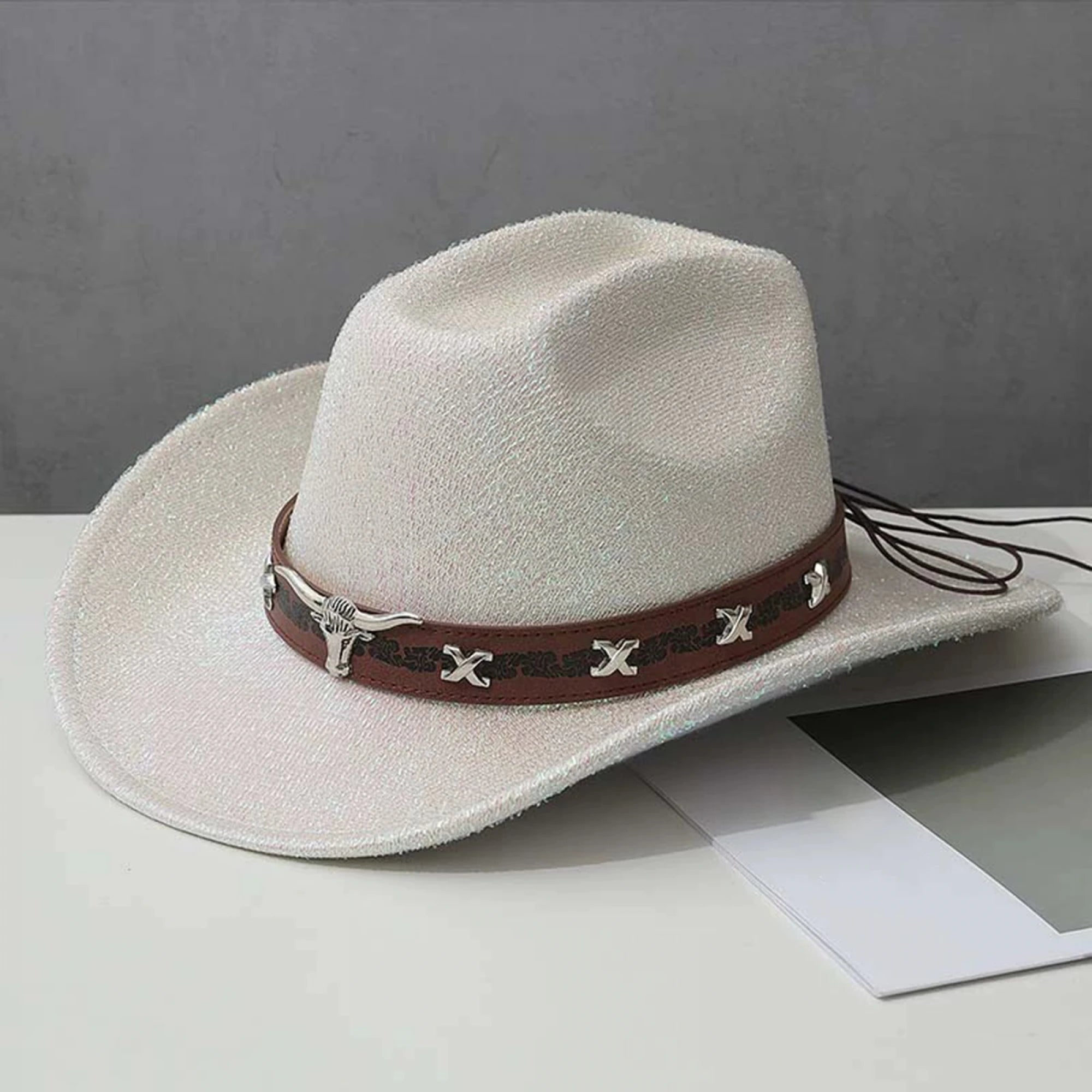 Western Style Glitter Cowgirl Hat with Shining Belt and Cow Head Decor for Outdoors