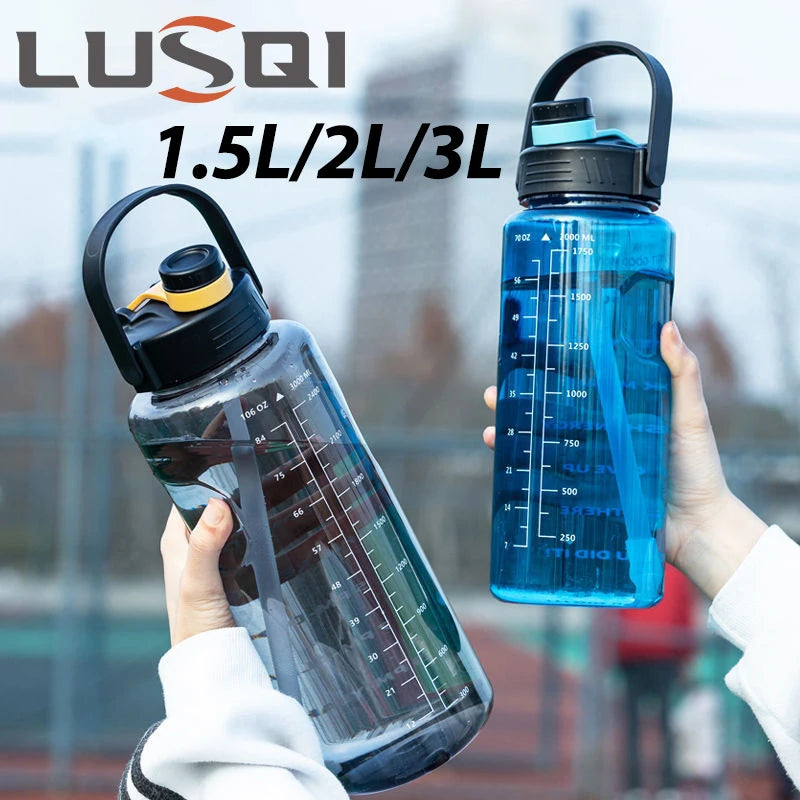 LUSQI 1.5L/2L/3L Sports Water Bottle Large Capacity Plastic Cup Leak-proof With Straw And Time Marker For Home Outdoor Sports mbzr