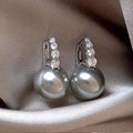 Light luxury zircon hemp gray pearl earrings are suitable for women's daily wear, and give gifts to girlfriends and mothers.
