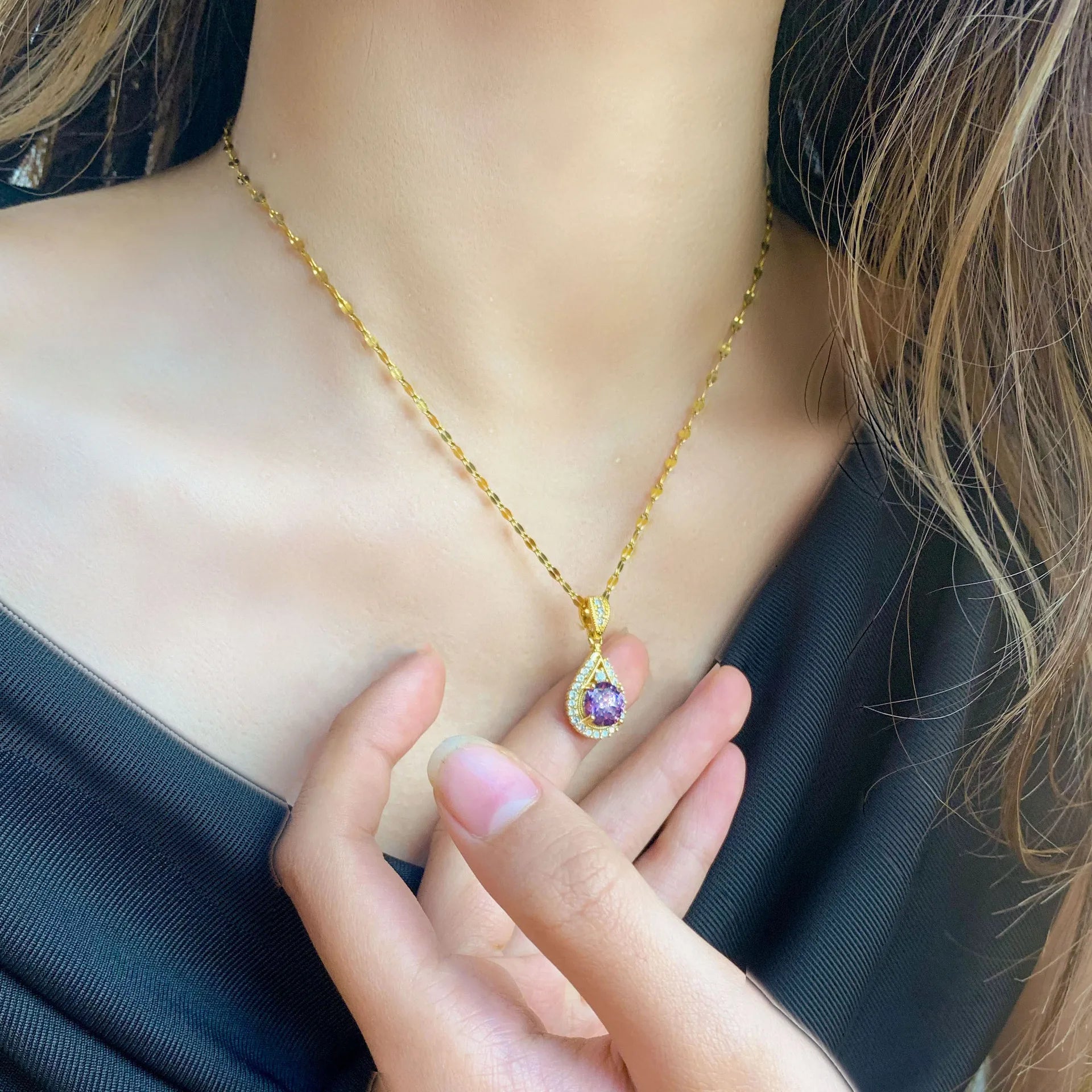 Romantic Vintage Teardrop Necklace, Round Purple Stone Halo Setting Gold Plated Pendant Necklace, Elegant Party Aesthetic Neck Jewelry
