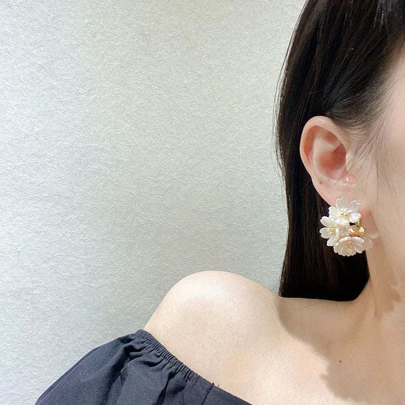 Large Flower Earrings Design Bohemian Style Fashionable Atmospheric Women's Jewelry Perfect Gift Valentine's Day and Daily Life