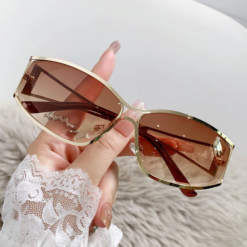 1 new European and American style high-end future technology-feeling color-changing sunglasses, personalized trend eye protection sunglasses, unisex