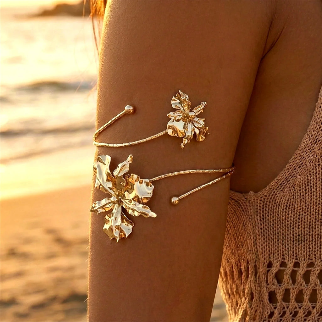 Boho Elegant Sexy Flower Open Cuff Armlet for Women Vintage Enamel Glaze Craft Floral Adjustable Arm Bracelet Beach Body Jewelry