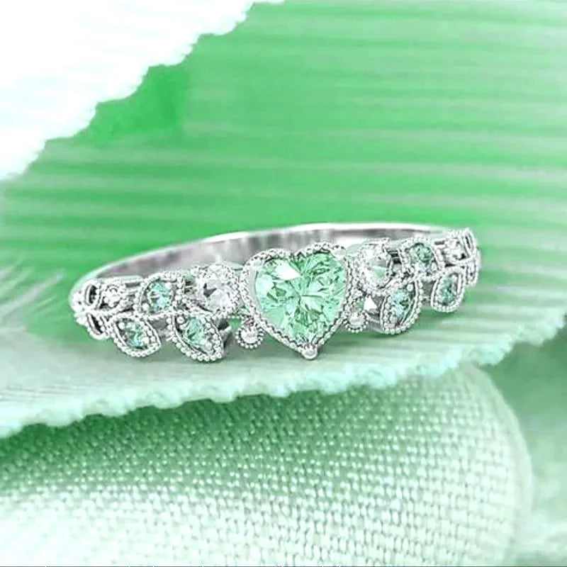 Fashion Trend Elegant Design Ocean Heart Ring Love Women's Peach Heart Exquisite Ring