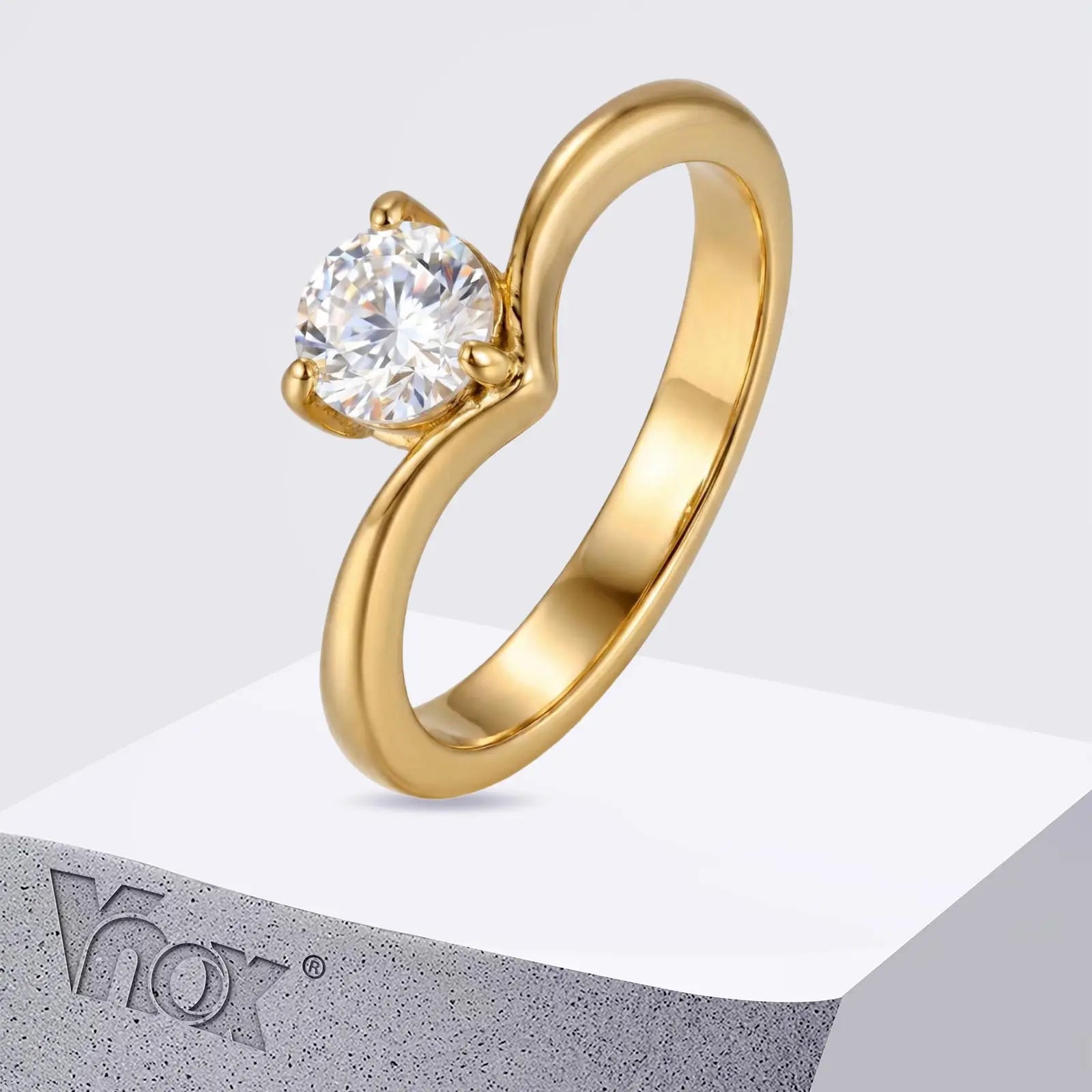 Vnox Minimalist Single Zircon V-Shape Ring for Women Gold Plated Love Romantic Rings Wedding Jewelry Not Fading