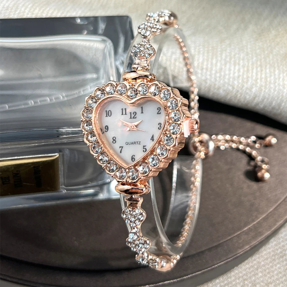 New Fashion Heart-shaped Ribbon-Strap Diamond-Studded Flower Watch for Women with Adjustable Bracelet mbzr