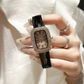 Pigeon Egg Light Luxury Gypsy Women's Watch Oval Muse Full Diamond Watch with Waterproof Quartz Watch mbzr