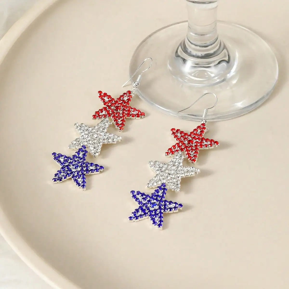 1Pc Simple Independence Day Earrings, Retro Three-Pointed Star Dangle Earrings, Ideal for Festival Parties