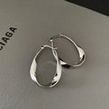 Temperament Simple Sliver Color Bright Surface Oval Geometric Hoop Earrings for Women Exquisite Trend Jewelry Accessories Gifts