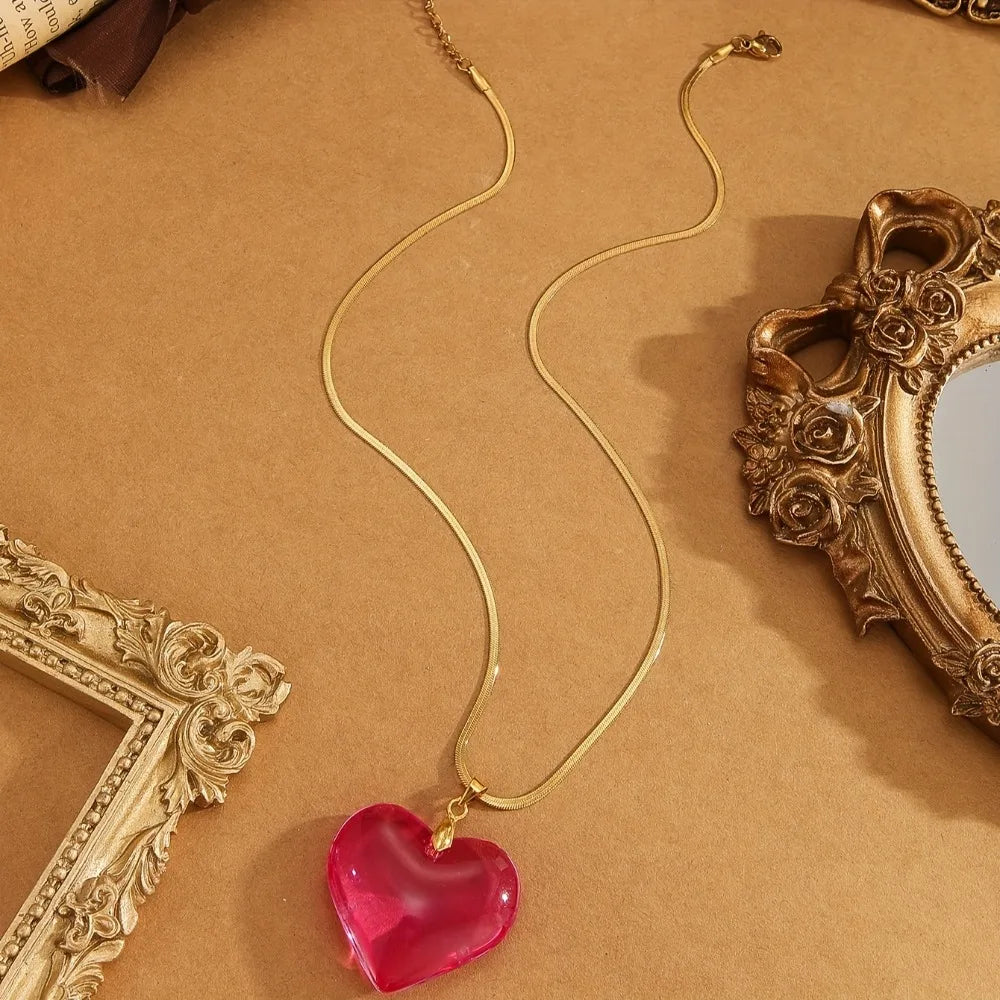 1pc Valentine's Day Stainless Steel Chain Glass Heart Pendant Necklace, Perfect for Gifting to Your Lover to Showcase the Spring Sunshine