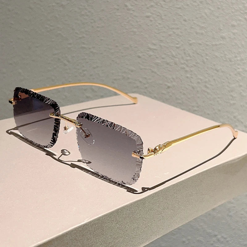 KAMMPT Rimless Square Sunglasses Men Fashion Vintage Gradient Casual Shades Women Trendy Luxury Brand Design Decor Sun Glasses