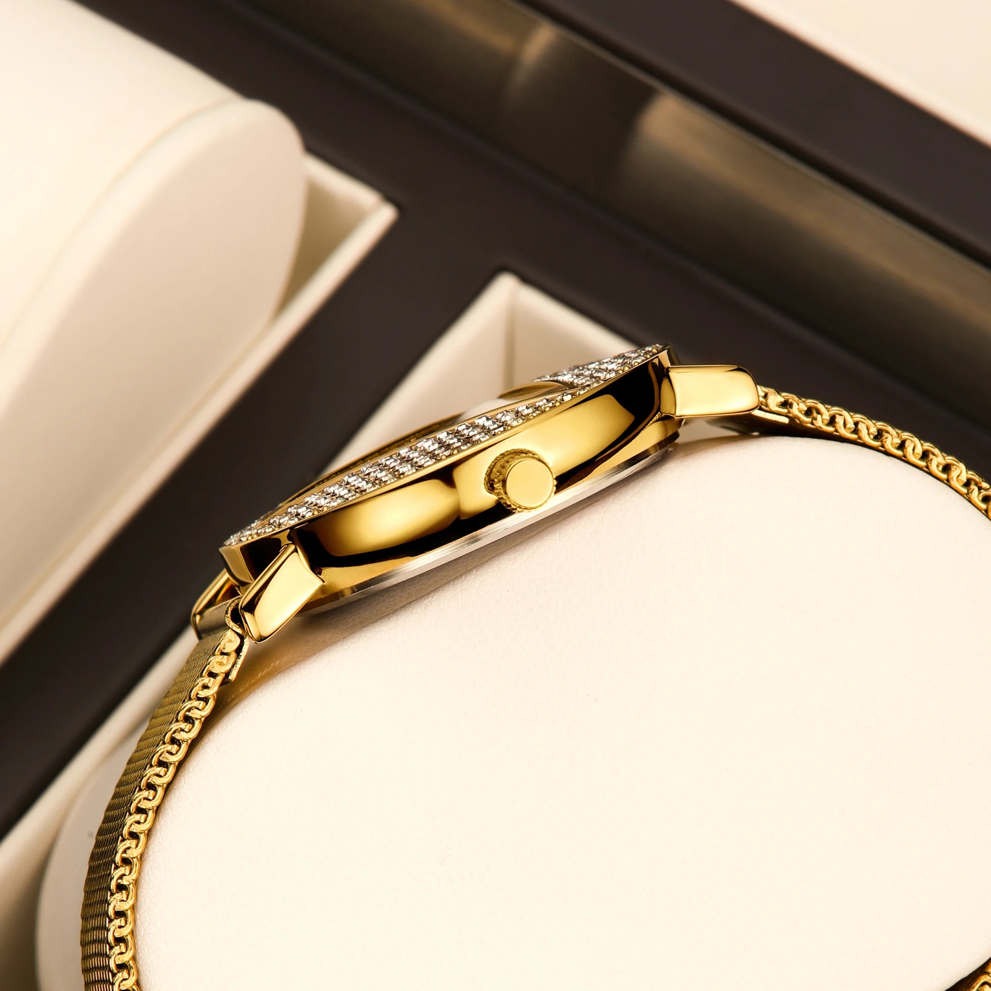 YaLaLuSi Geometric Triangle Rhinestone Ladies Wristwatch Full Paved Crystal Dial Gold Mesh Bracelet Quartz Fashion Women Dress Watch