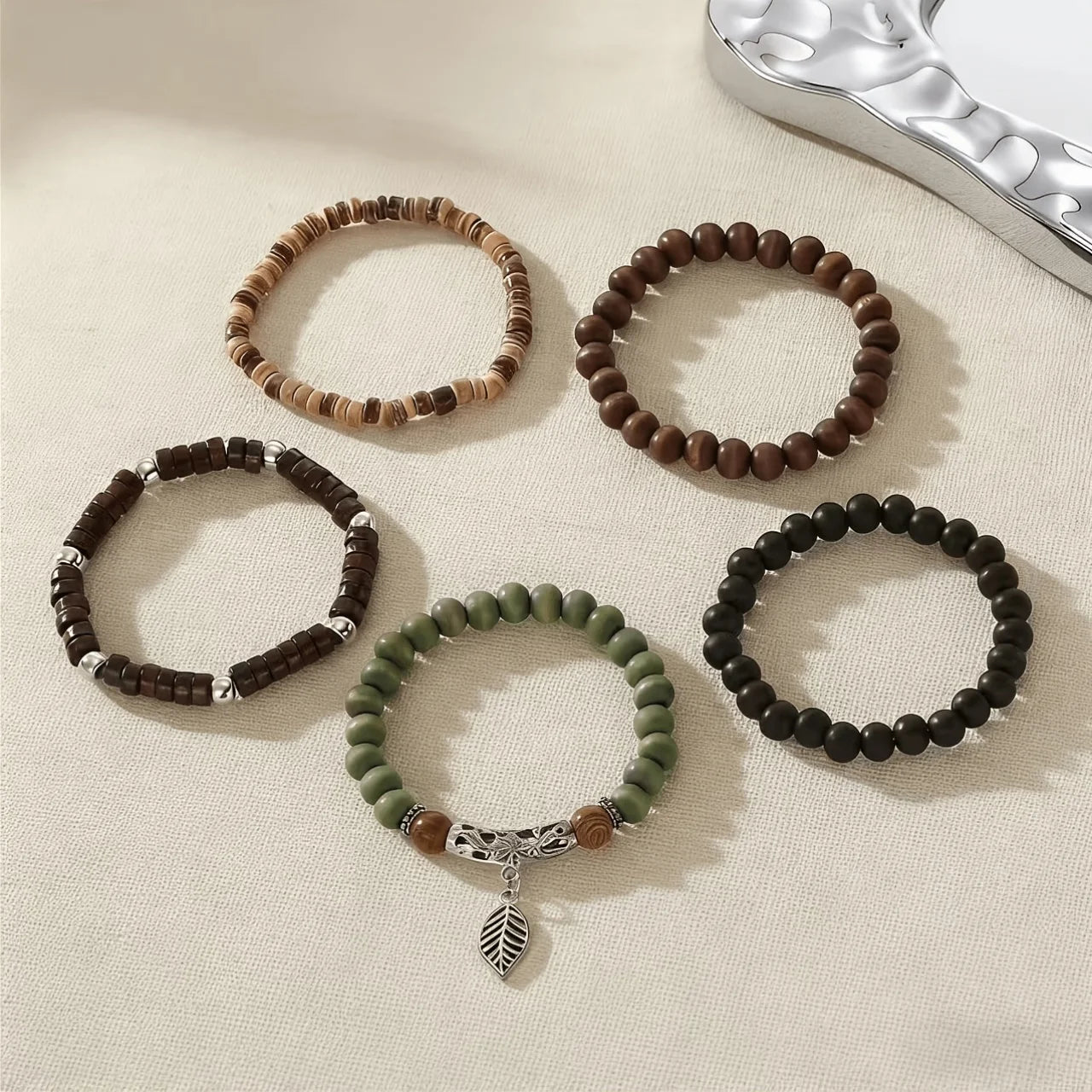 5Pcs Retro Bohemian Wooden Bead Coconut Shell Bracelet Set Handmade Beaded Stackable Wrist Jewelry for Unisex