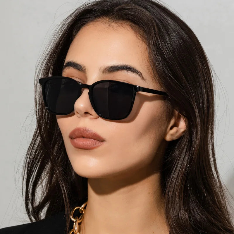 Fashion Vintage Square Sunglasses for Women Brand Designer Luxury Mirror Sun Glasses Retro Female Shades Ladies UV400 Protection Summer Outdoor Sunglasses