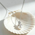 1Pc Ladies 18K Gold Petal Zircon Pearl Pendant Necklace, Strong Light Cold White Pearl Clavicle Chain, Premium Mosaic Pearl Necklace, 18K Gold Plated, White Gold Plated Titanium Steel Necklace