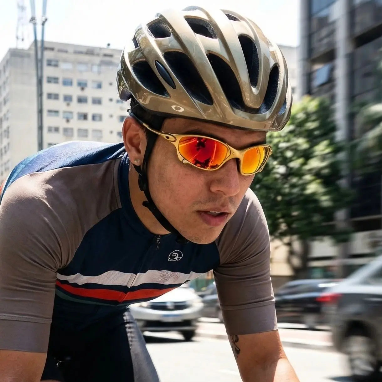 Trendy Cycling Outdoor Sunglasses UV Protection High-Tech Sports Shades