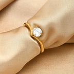 Vnox Minimalist Single Zircon V-Shape Ring for Women Gold Plated Love Romantic Rings Wedding Jewelry Not Fading