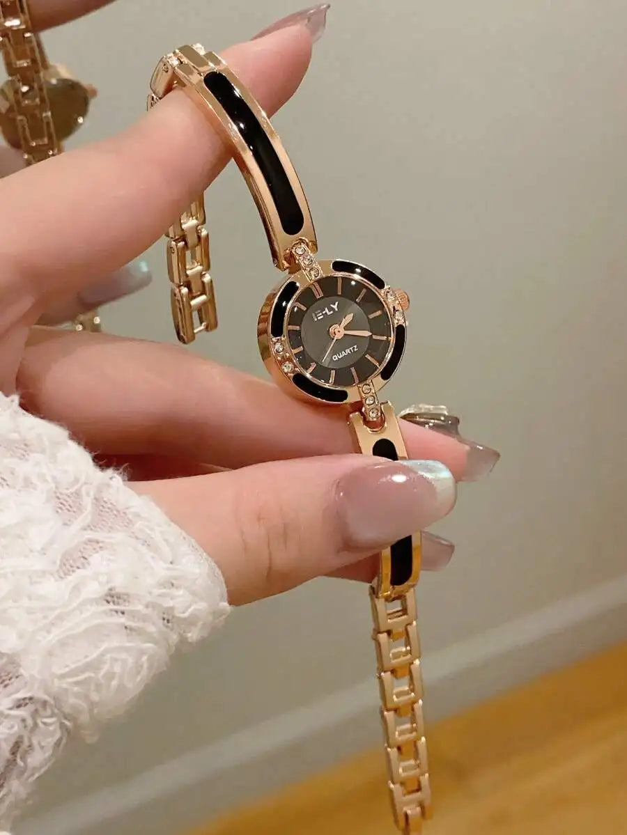 1pc Elegant Small Dial Silver & White Dial Quartz Women Watch, Round Dial, Suitable For Students/Adults/Gifts/Parties/Ladies