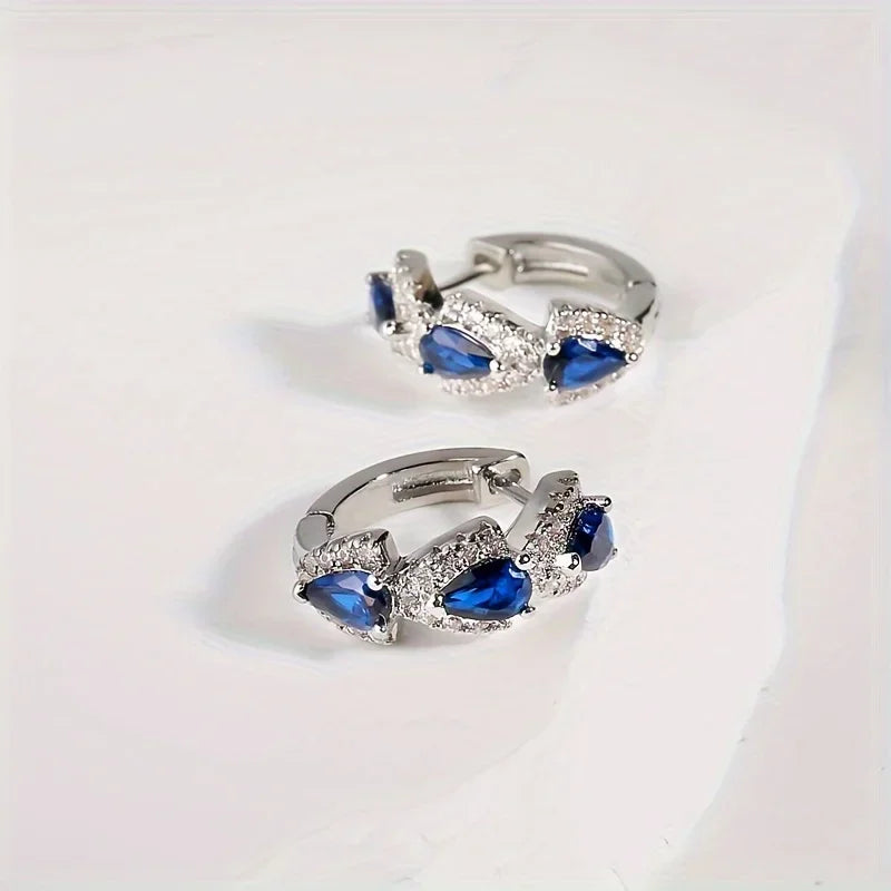 1 Set Glimmering Blue Crystal Round Earrings - Elegant Simple, Unique Design, Banquet Party Style - Ladies' Present Jewelry