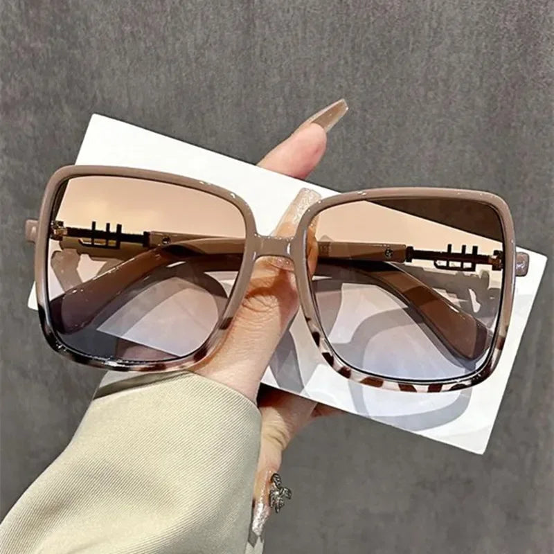 2026 Vintage Square Women's Sunglasses Luxury Designer Sun Glasses Classic Eyeglasses Lady UV400 Big Frame Mirror Oculos De Sol