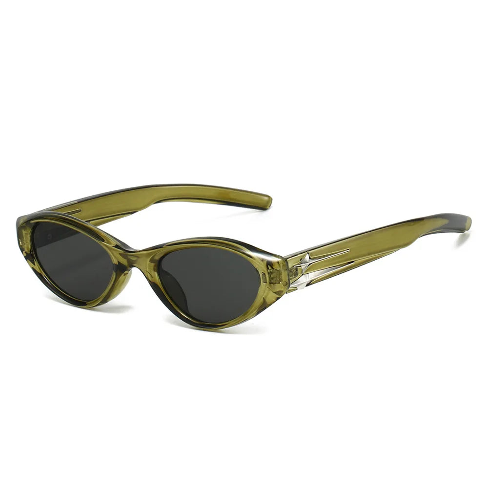 Trendy Retro Black Cat-Eye Sunglasses (Silver Star Detail) – Luxury INS Vibe, Perfect for Stunning Street Snaps mbzr