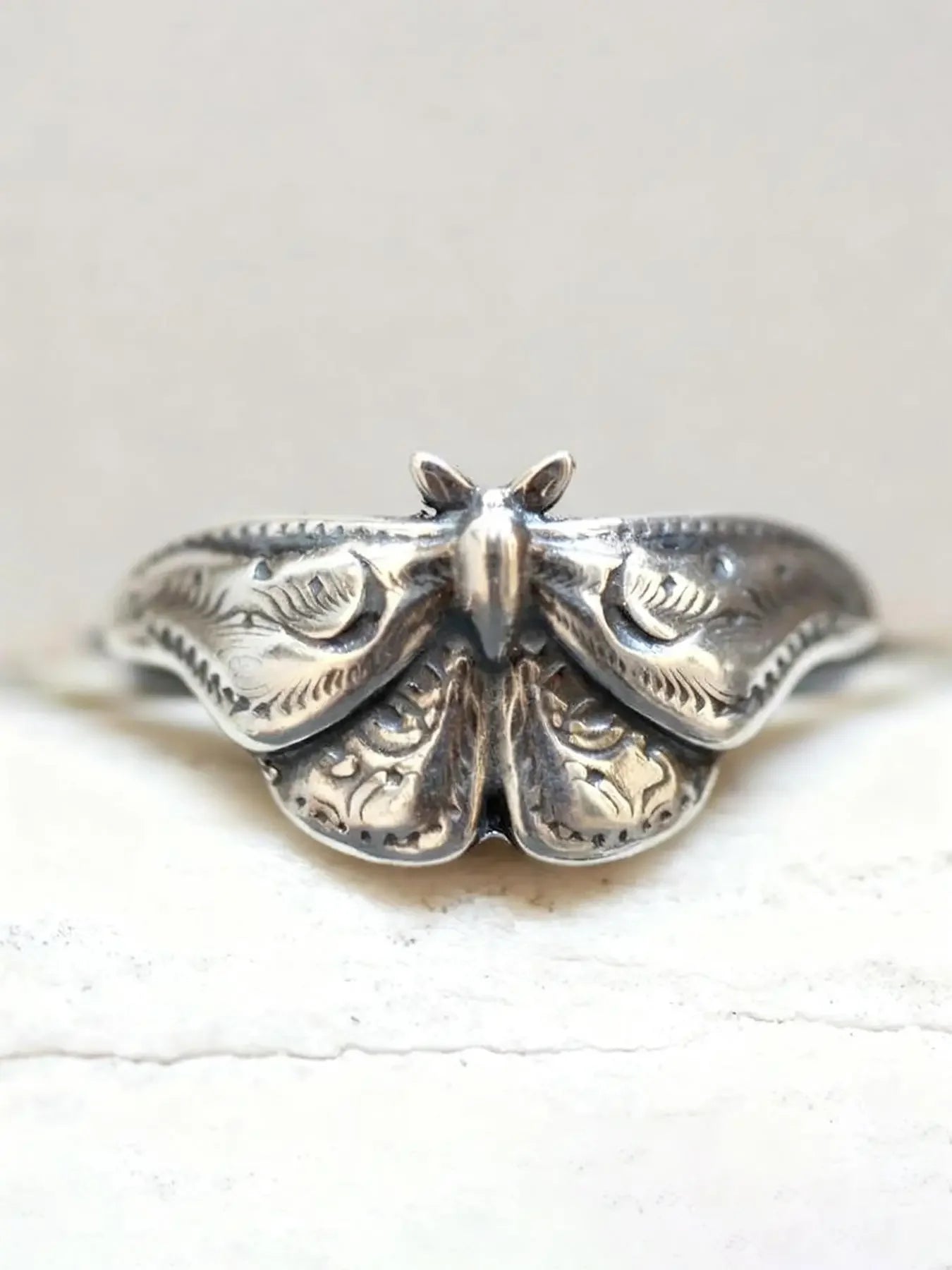 Gothic Dark Punk Moth Ring, Vintage Women's Party Creative Design Ring, Unique Personality Jewelry, Retro Style Accessory, Dark Aesthetic Rings, Statement Rings, Metal Rings