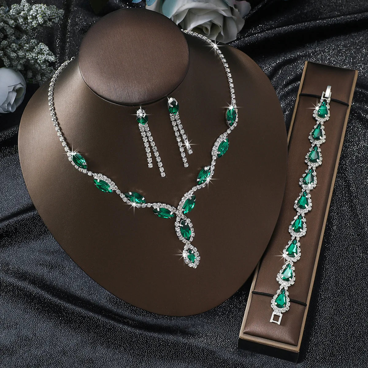 Hot Selling Fashion Jewelry Popular Jewelry Set Full Diamond Claw Chain Bridal Necklace Earrings Bracelet Jewelry