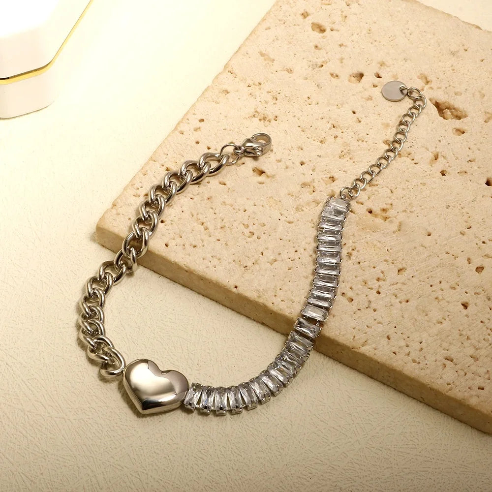 Stainless Steel Heart-shaped Ladies Elegant Bracelet  For Women Crystal Bangle