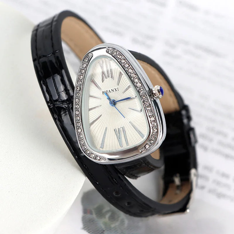 AAA Red Unique Top Brand Quartz Watches Women Fashion Snake Shape Simple Ladies Women's Watch Leather Strap Waterproof Watches