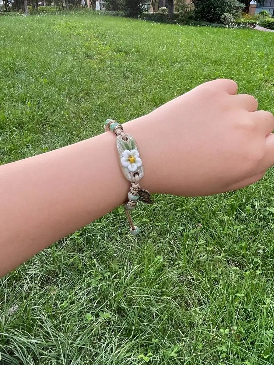 Ceramic Flower Charm Bracelet With Green Beads Adjustable Woven Design For Daily Wear mbzr