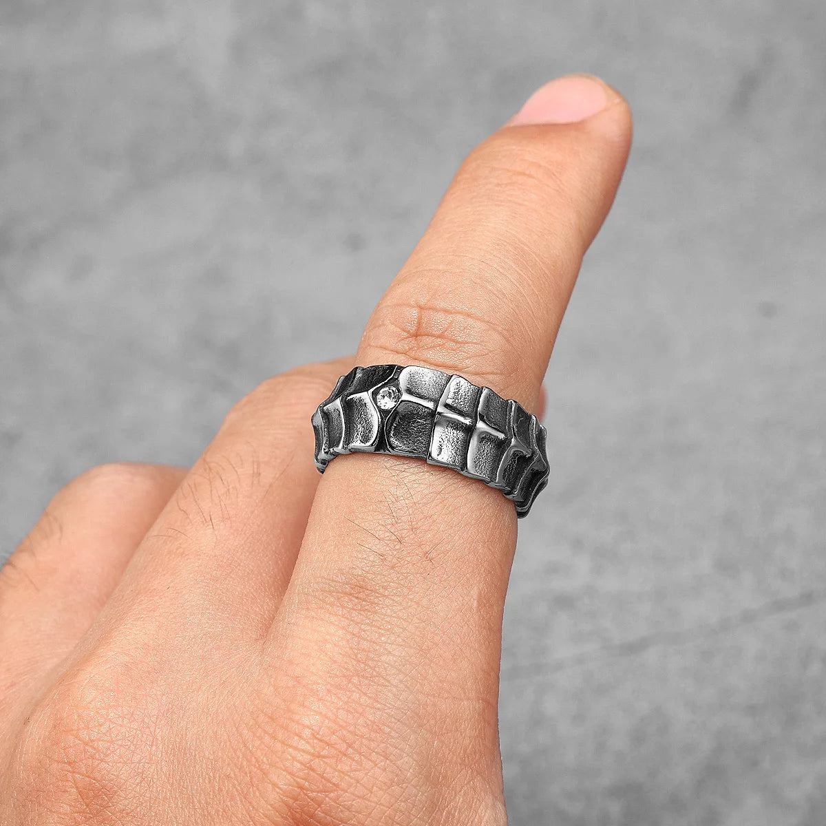Stainless Steel Mens Rings Dragon Spine Scales Trendy Fashion