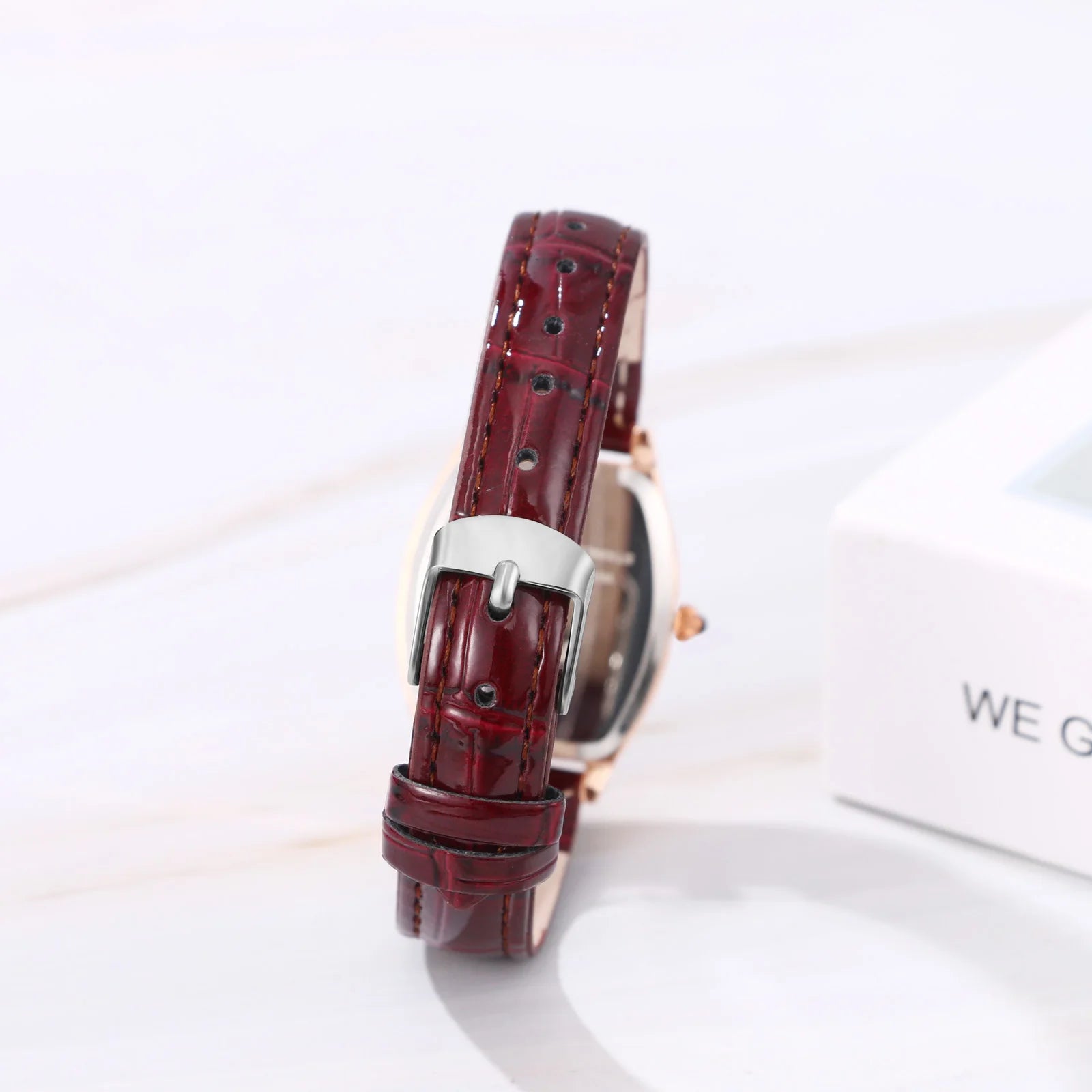 Waterproof Women Watch Leather Strap Roman Numeral scale Quartz Watch Rectangular Women's Fashion Exquisite Small Watch mbzr