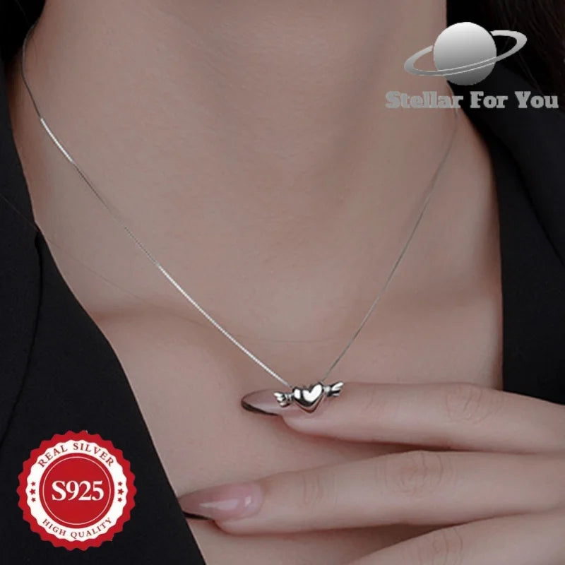925 Pure Silver Small Wings Heart Pendant, Current Trend, Suitable for Both Men and Women, Daily Wear, Fashion Accessories, Perfect for Holidays and Gifts.