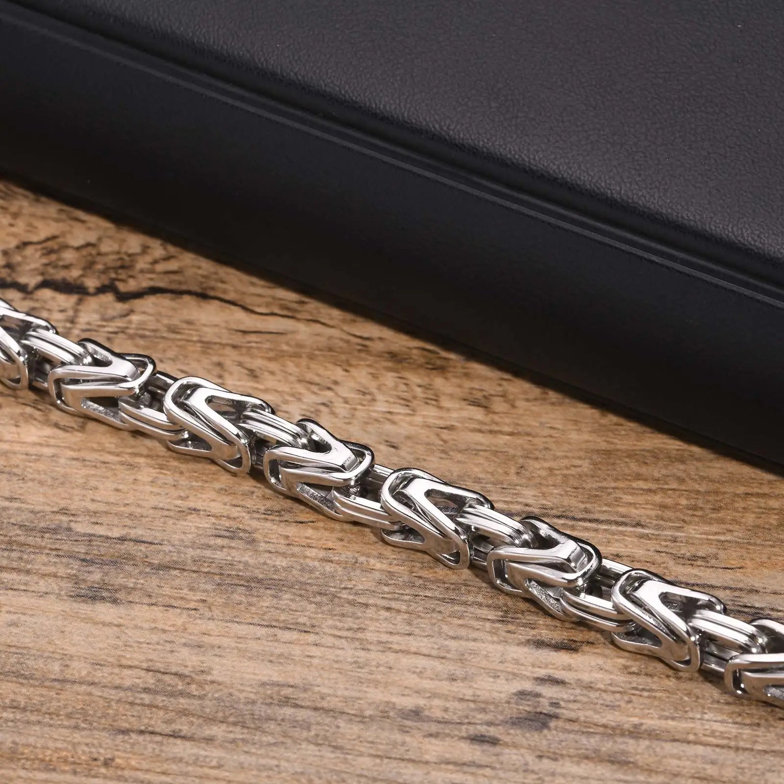 Vnox 6.4mm Byzantine Chain Bracelets for Men Boys Square Braided Link Bracelet Never Fade Stainless Steel New Masculine Style