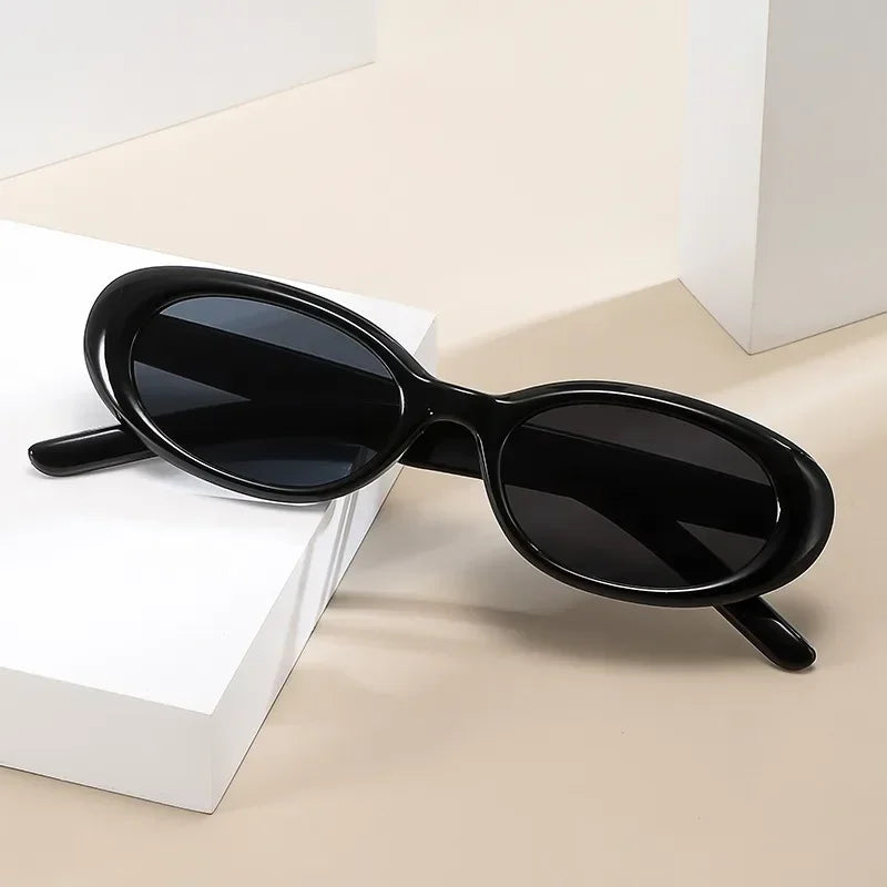 Vintage Brand Designer Oval Sunglasses Luxury Fashion Rivet Star Trendy Shades UV400