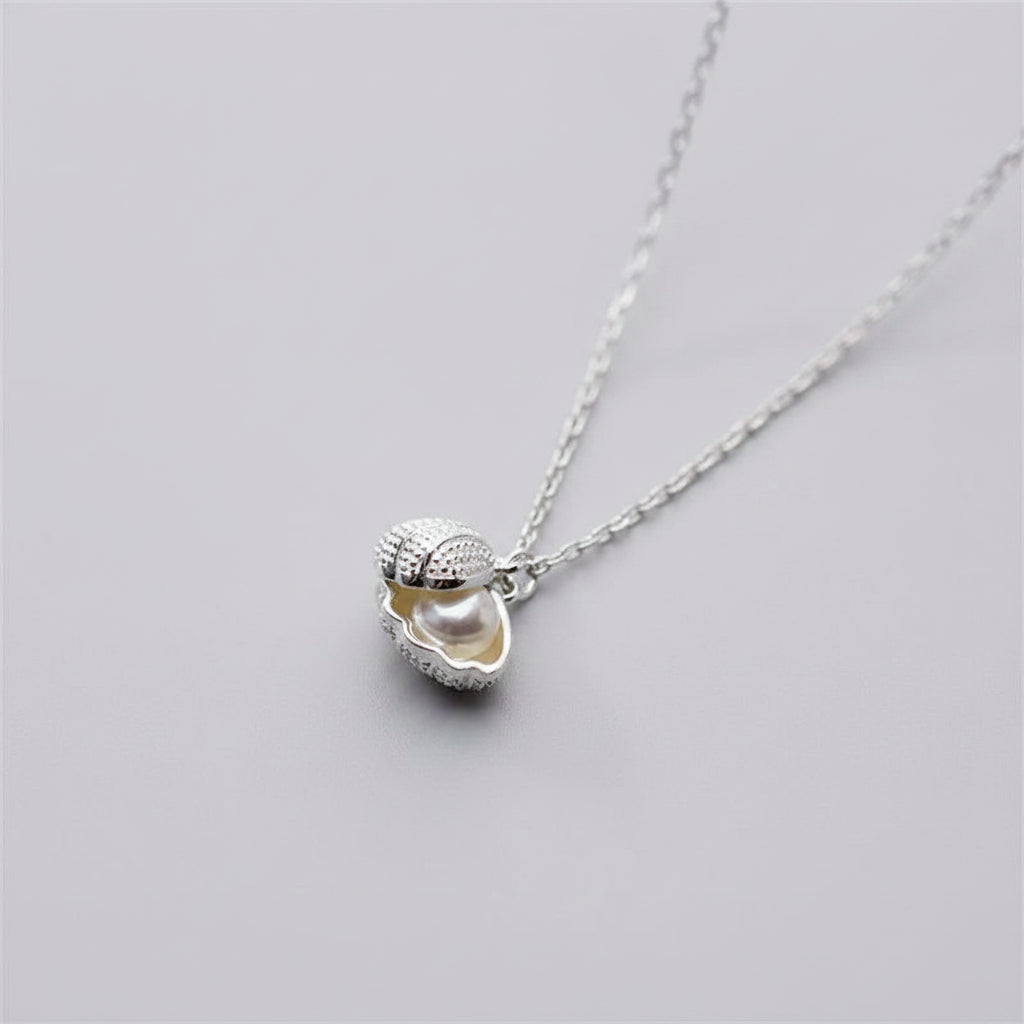 Sterling Silver Shell Pearl Crystal Clavicle Pendant Necklace
