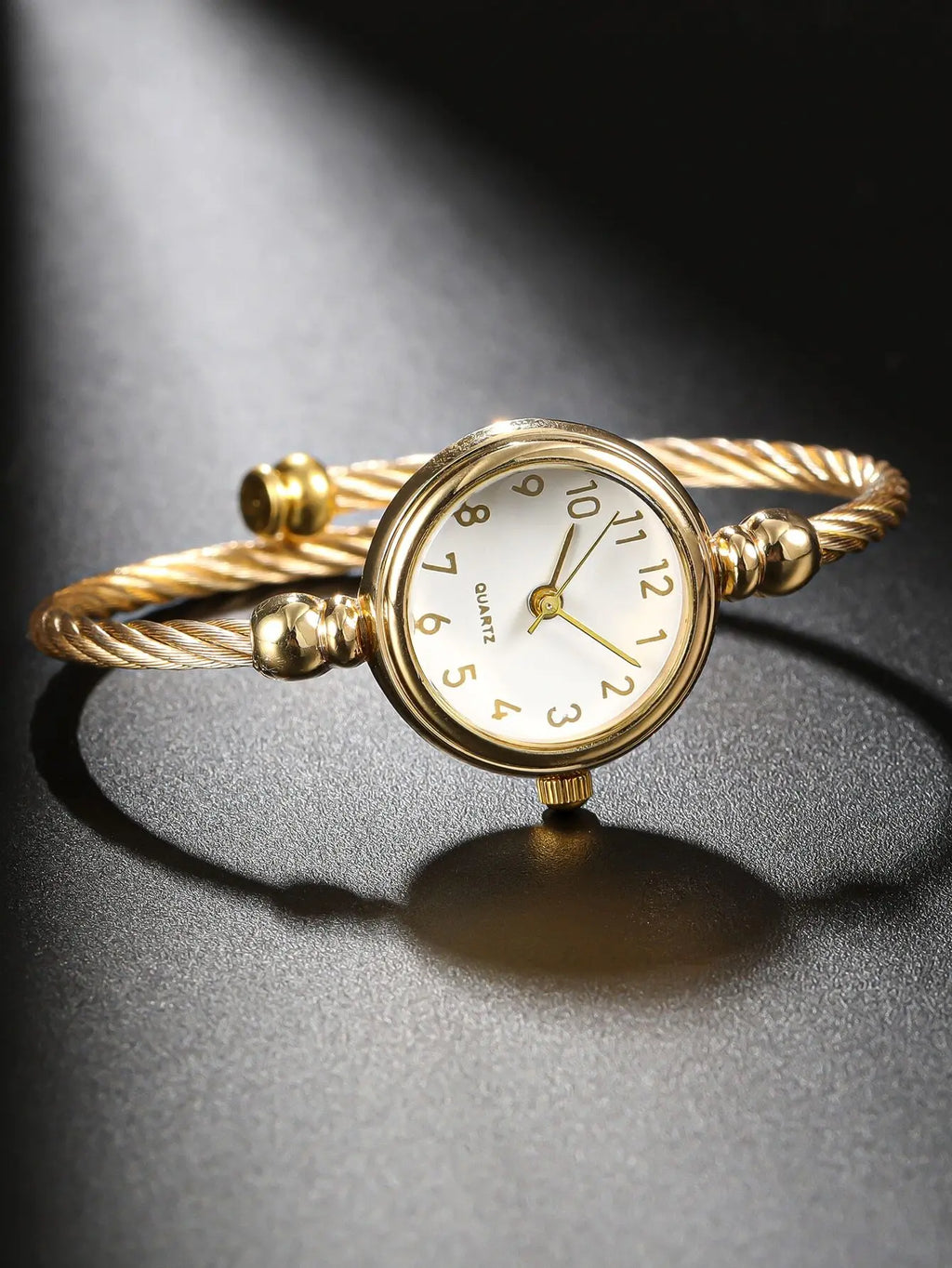 1pc Vintage Retro Roman Numeral Women Quartz Wrist Watch mbzr