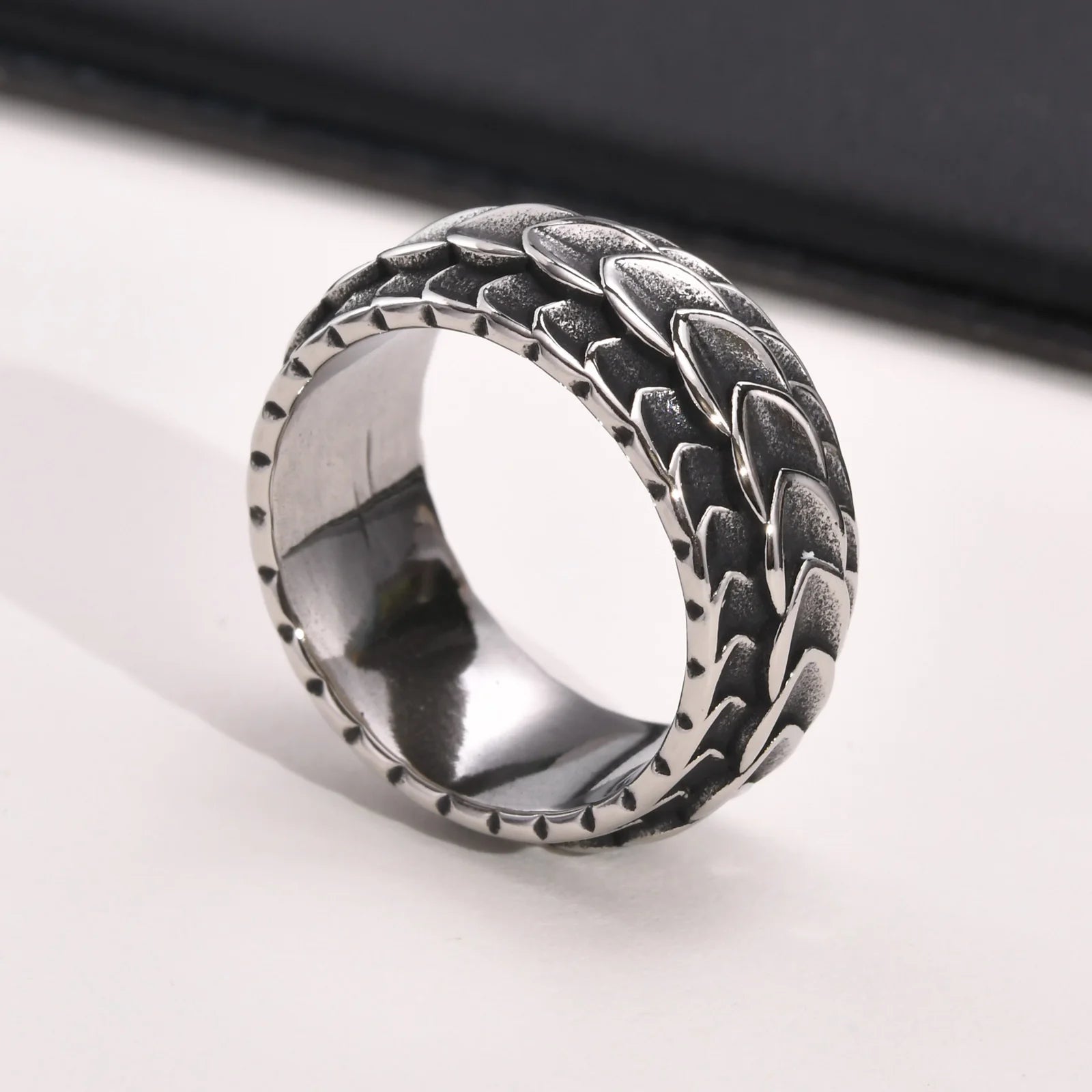 Dragon Scale Anxiety Ring for Men Cool Stainless Steel Snake Dragon Scales Rings Fidget Ring Silver Color  Men Gift