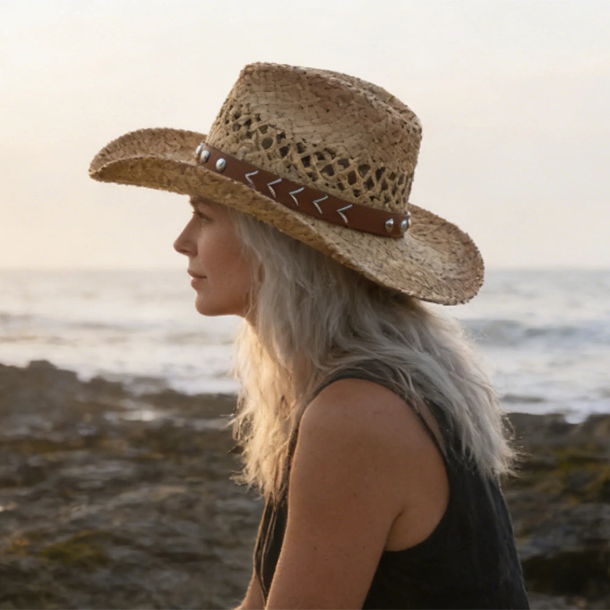 Vintage Cowboy Hat Wide Brim Western Straw Hat with Studded Belt Classic Style