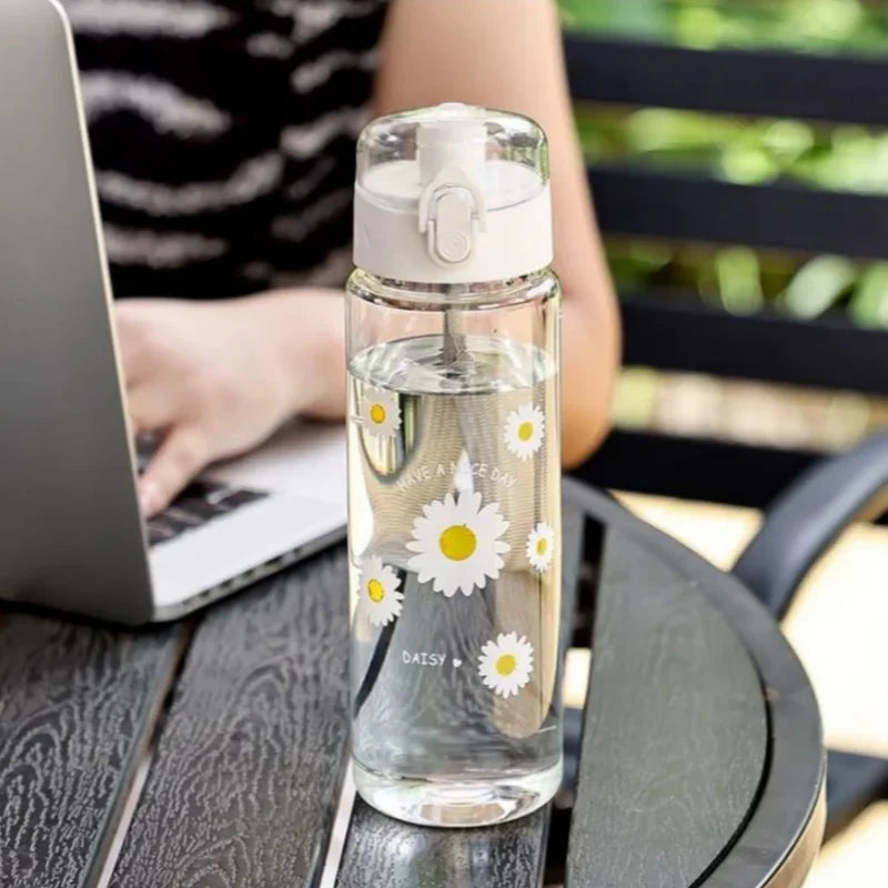 780ml Daisy Flower Plastic Water Bottle Sports Transparent Water Bottle Portable Gym Travel Clear Leakproof Drinking Bottle mbzr