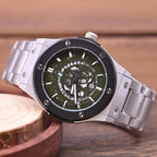 Fashion Luxury‑Style Mens Quartz Wristwatch Hollow‑Cut Dial Alloy Case Metal Strap Date Display Daily‑Waterproof Casual Sports Watch for Men