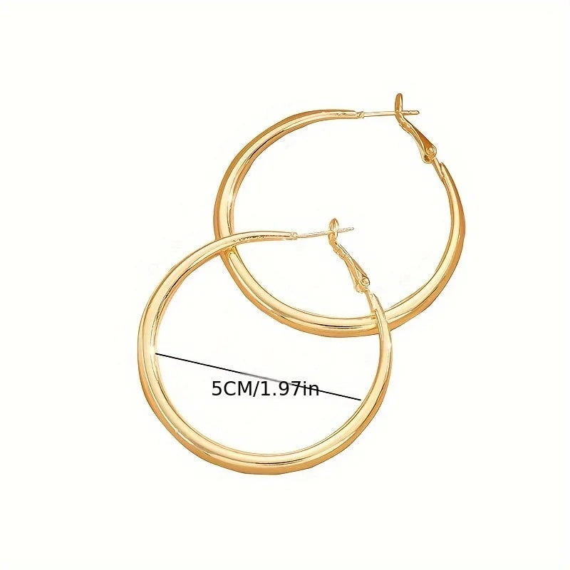 [Oversized Hoop Earrings] A Pair of Minimalist yet Striking Oversized Hoop Earrings, Niche and High-end Stud Earrings, Women's Jewelry Suitable for Daily Commuting