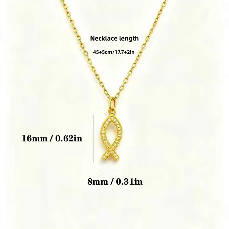1Pc new women's micro-inlaid zircon lucky fish pendant necklace, niche design titanium steel hollow small fish collarbone chain