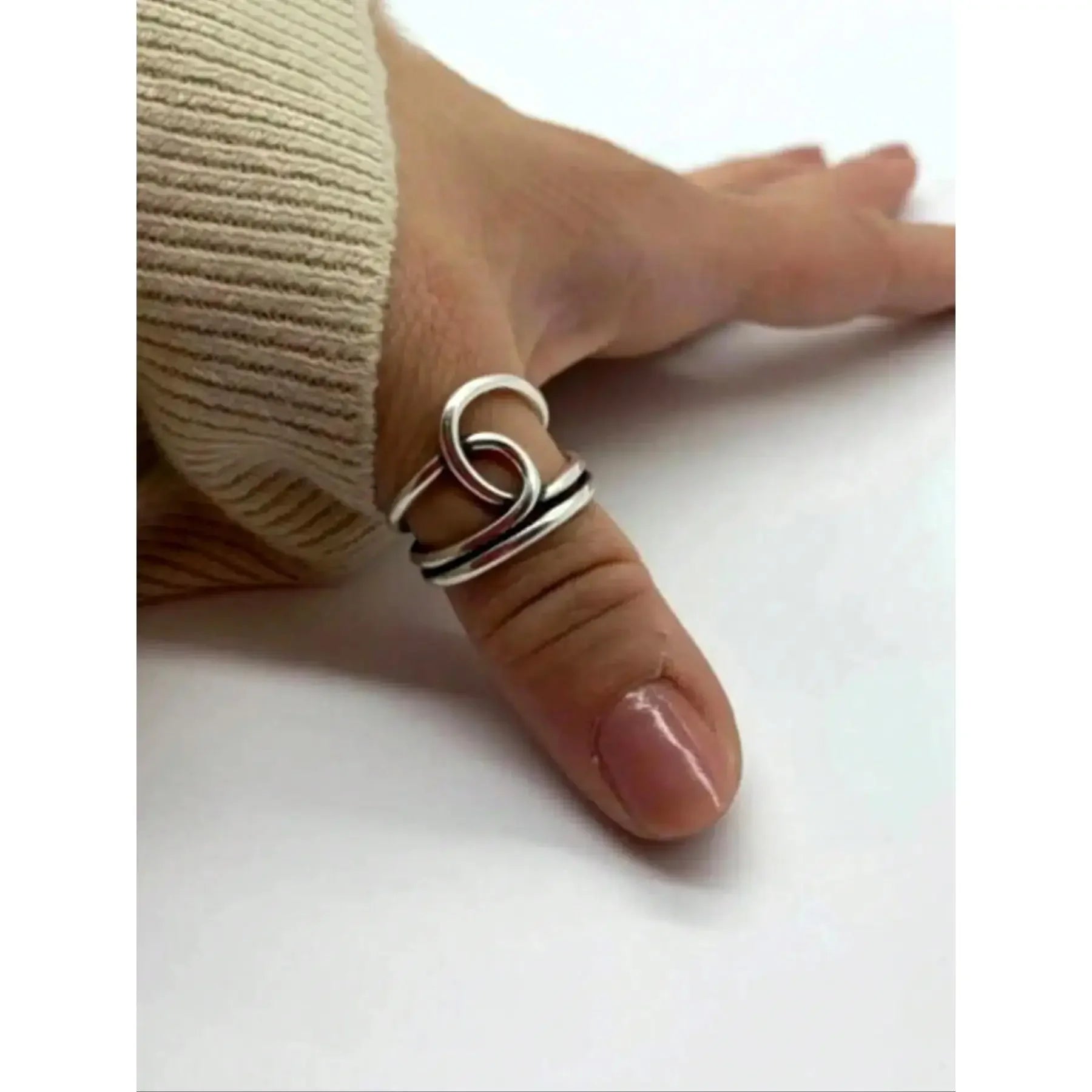 Vintage Asymmetric Cross Knot Stainless Steel Ring Waterproof Multi-Layer Minimalist Thumb Ring Elegant Simple Women Jewelry Gift