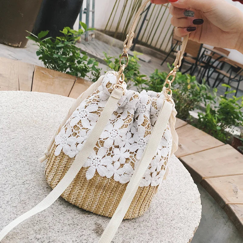 Summer Straw Weave Woven Handbag Women Fashion Bucket Bag Causal Holiday Beach Bag Elegant floral Lace Shoulder Crossbody Bag 2026 mbzr