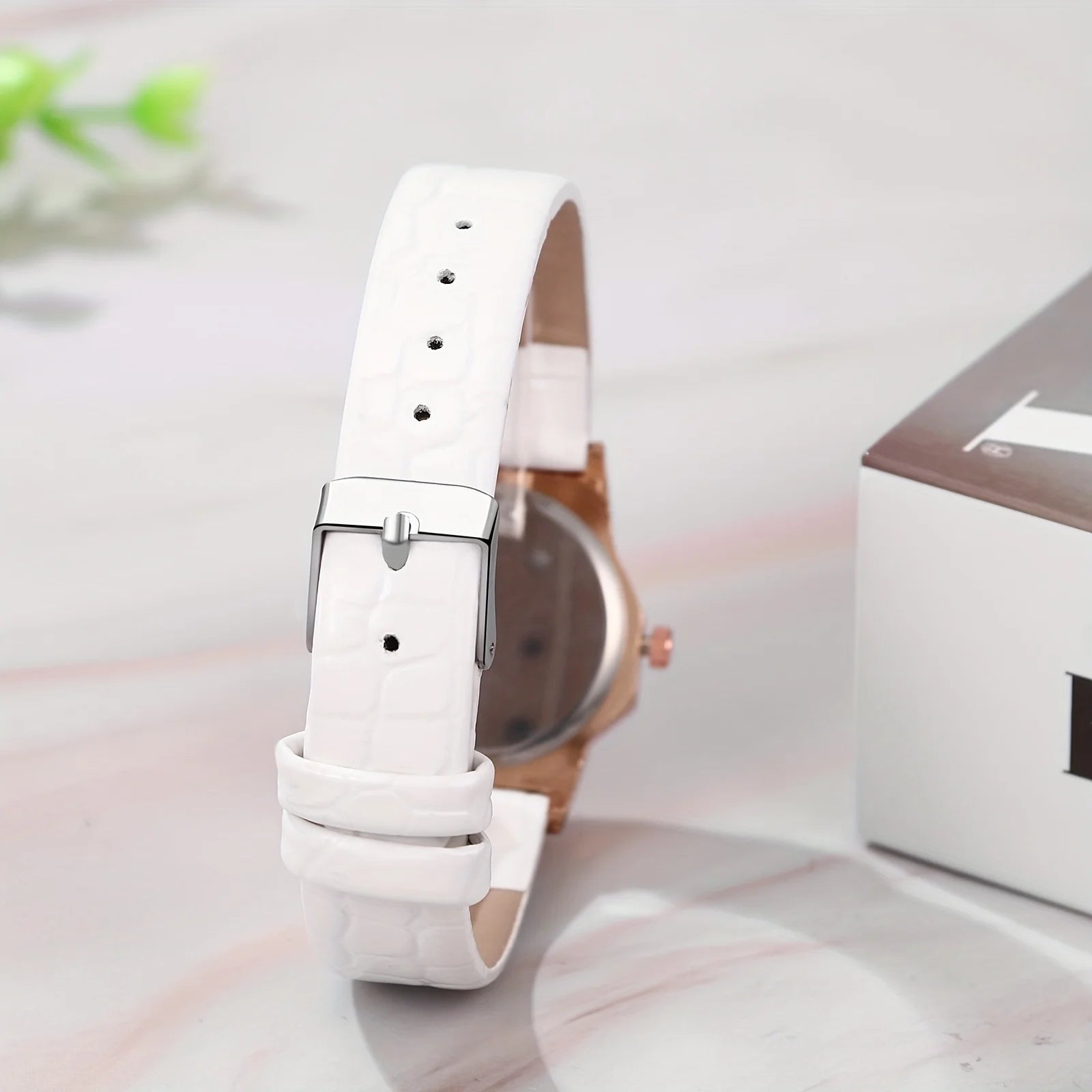 JewelryWe Women's Diamond Octagon Quartz Watch PU Leather