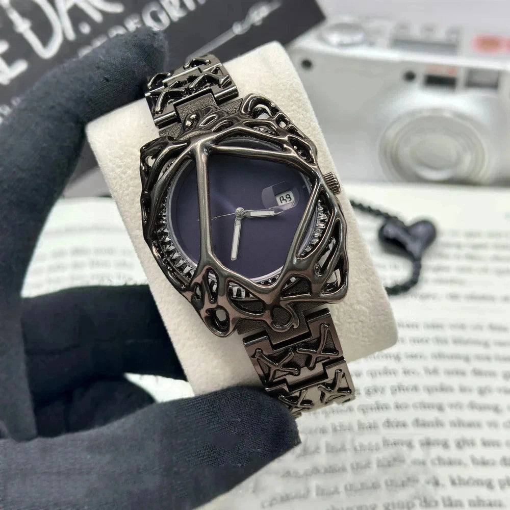 Green Devil Punk Eye Quartz Watch Men  Alabaster Industries Carving Demon Claw Y2K Men Watch Unique Creative Men Medieval Clock